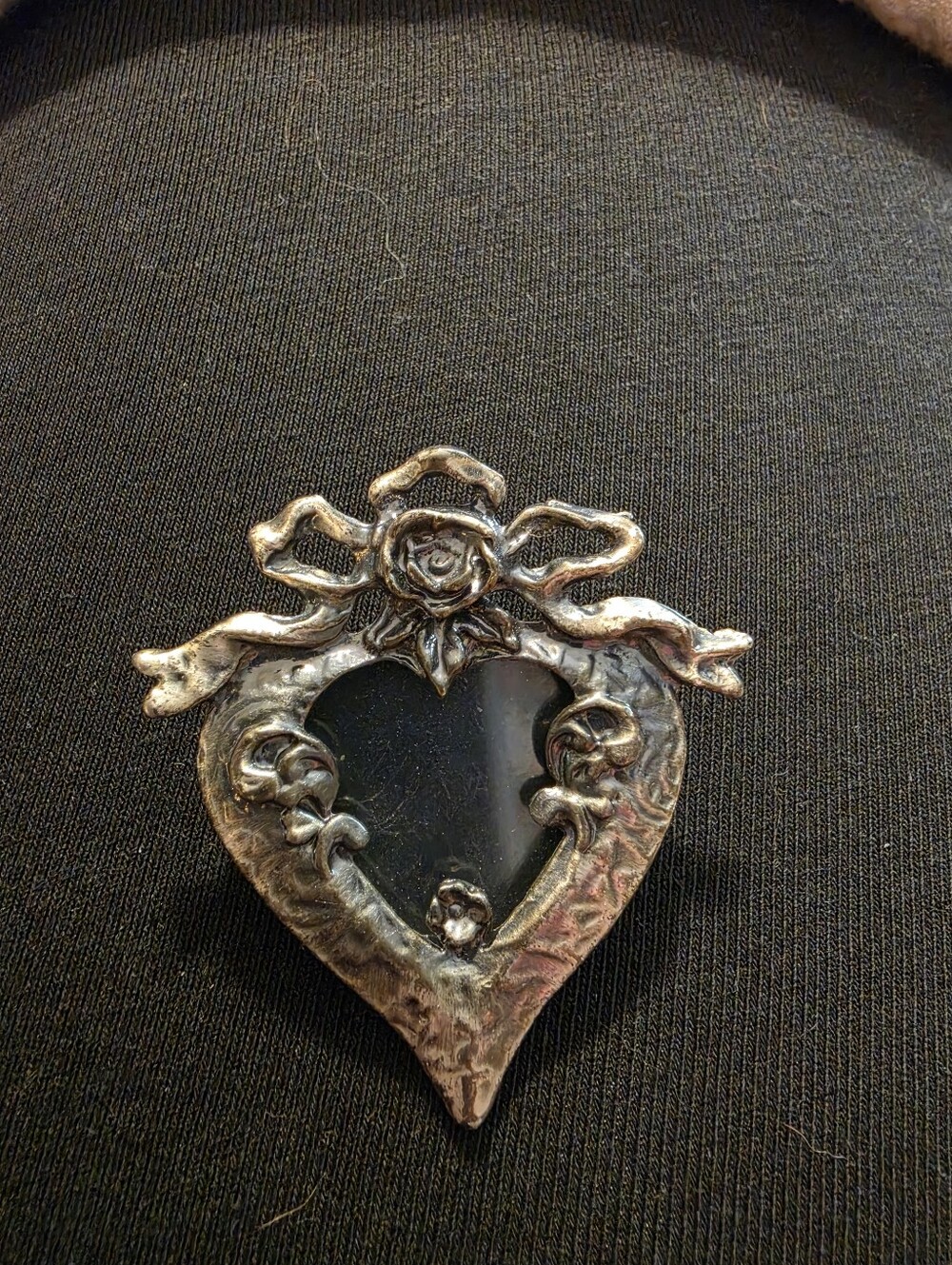 Ornate Silver Heart Brooch Frame Pin
